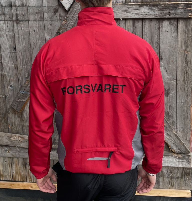 TRENINGSJAKKE/FORSVARET